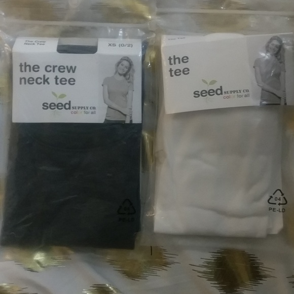 Xs seed supply Co. Tee - Picture 2 of 4